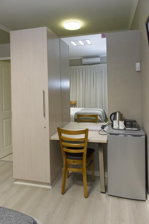 The Suburban Guest House Bloemfontein Chambre photo